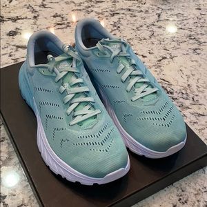 Hoka One One Mach 2 - Size 9